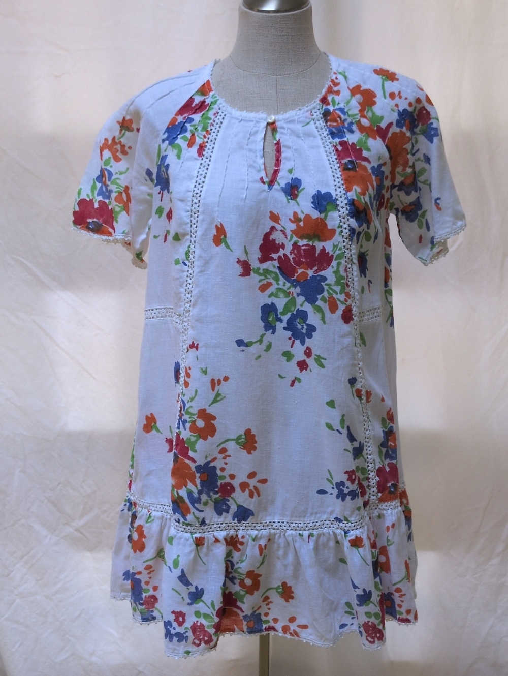 120% Lino RARE Floral Ruffled Tiered Mini Dress